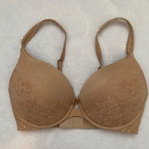 Victoria’s Secret Body Perfect Shape Bra 32DDD